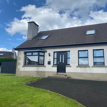 Holiday Home In Ballycastle - Fainne Na Cairde Εξωτερικό φωτογραφία