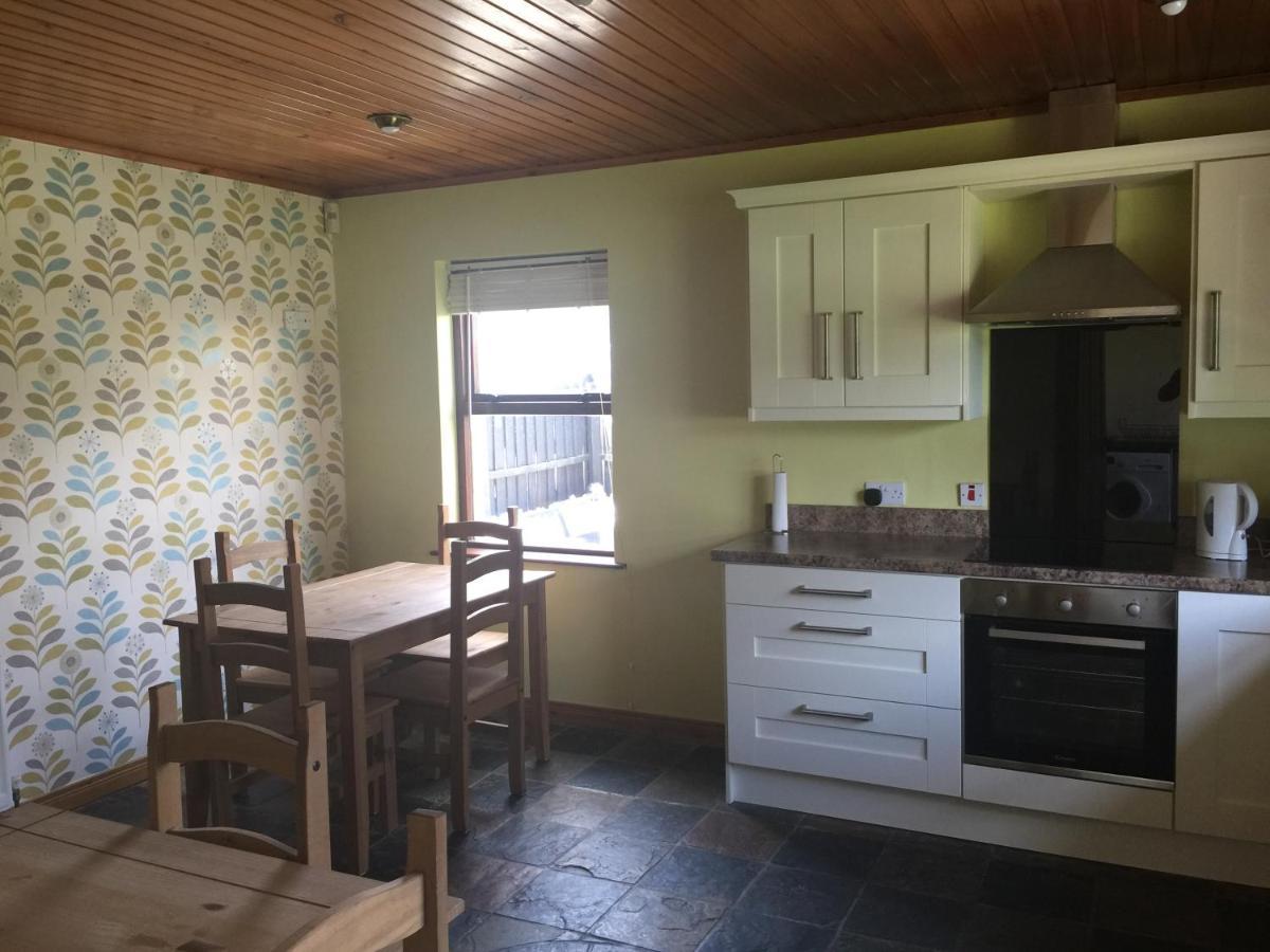 Holiday Home In Ballycastle - Fainne Na Cairde Εξωτερικό φωτογραφία