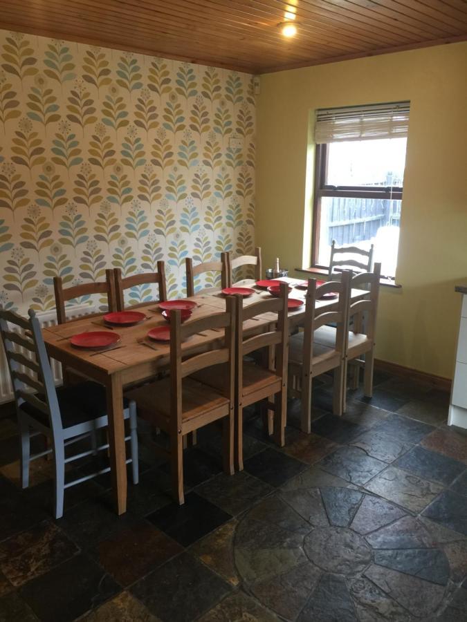 Holiday Home In Ballycastle - Fainne Na Cairde Εξωτερικό φωτογραφία